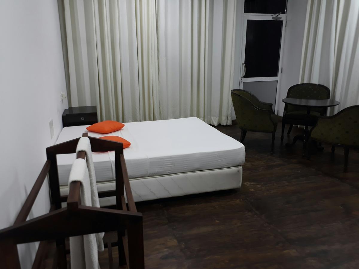 Yala Bay Resort 티사마하라마 외부 사진